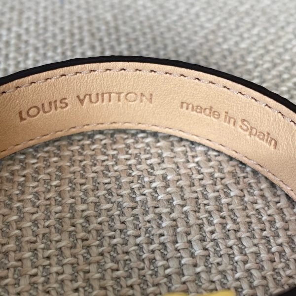 LOUIS VUITTON Bracelet Nano Monogram – Image 11