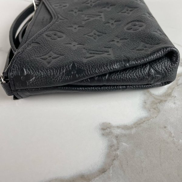 LOUIS VUITTON Pochette Pallas – Image 9