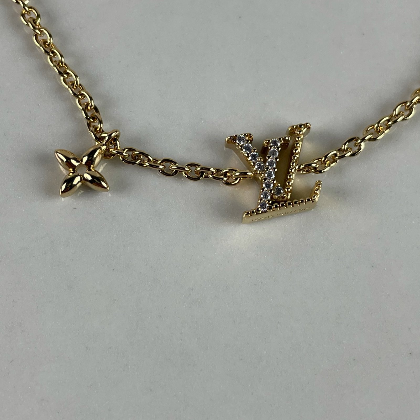 LOUIS VUITTON Bracelet LV Iconic – Image 5