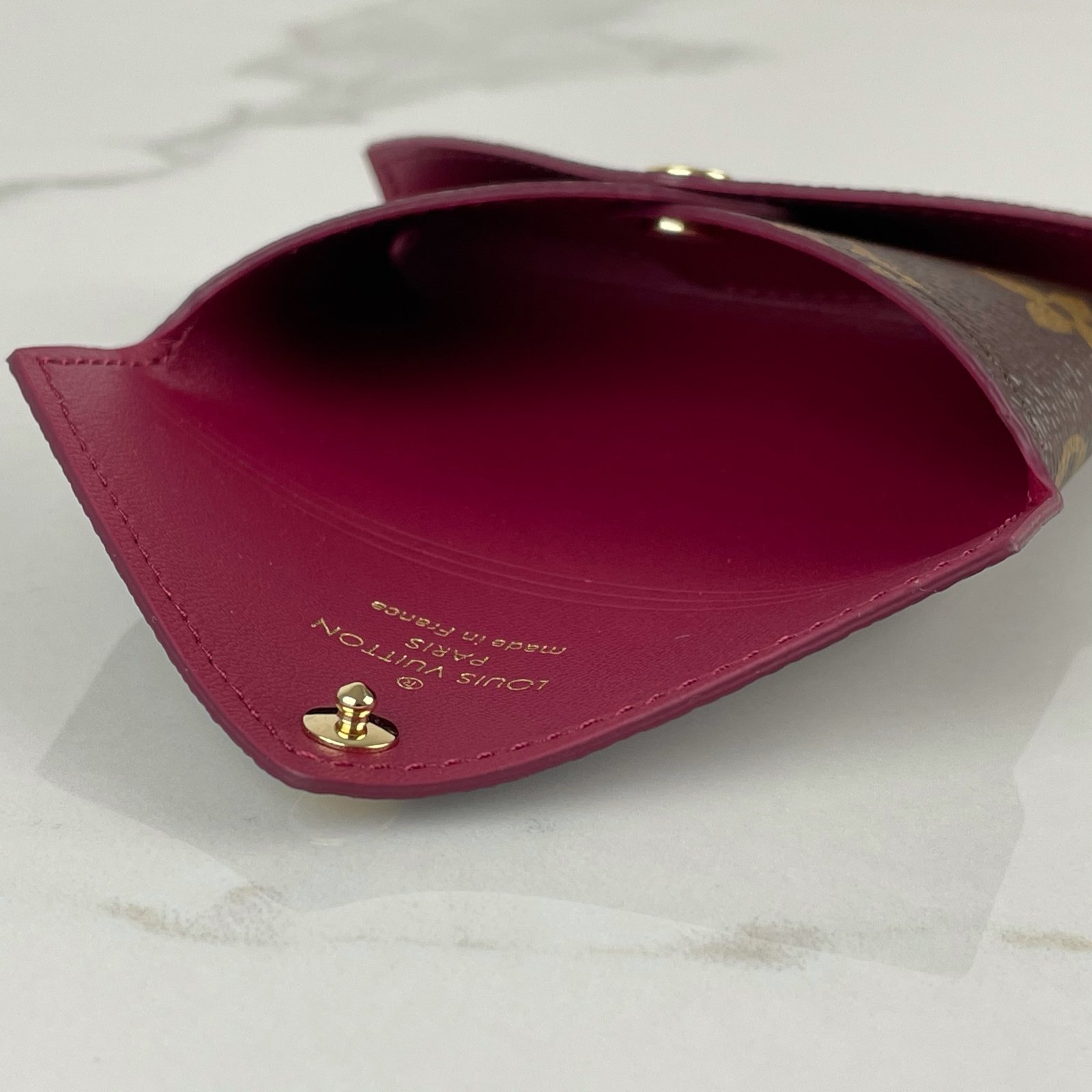LOUIS VUITTON Pochette Kirigami – Image 9