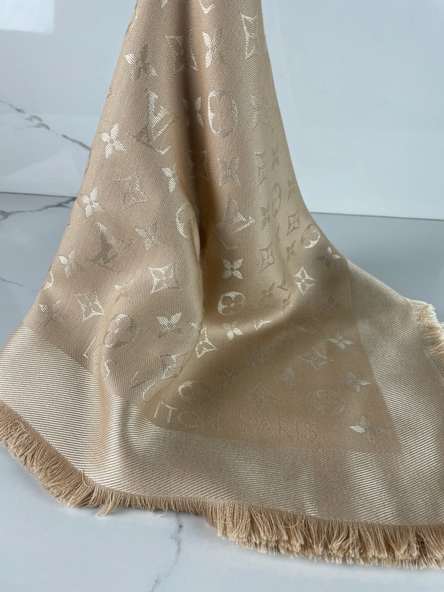LOUIS VUITTON Châle Monogram – Image 7