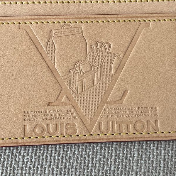 Louis Vuitton Card Holder – Image 8