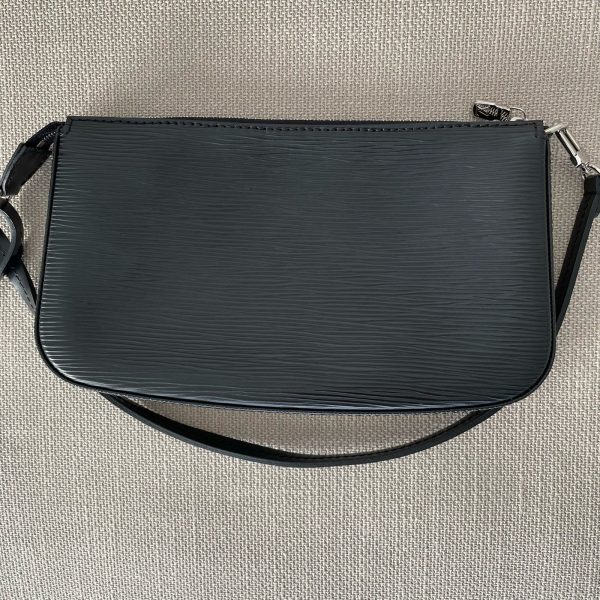 LOUIS VUITTON Pochette Accessoires – Image 16
