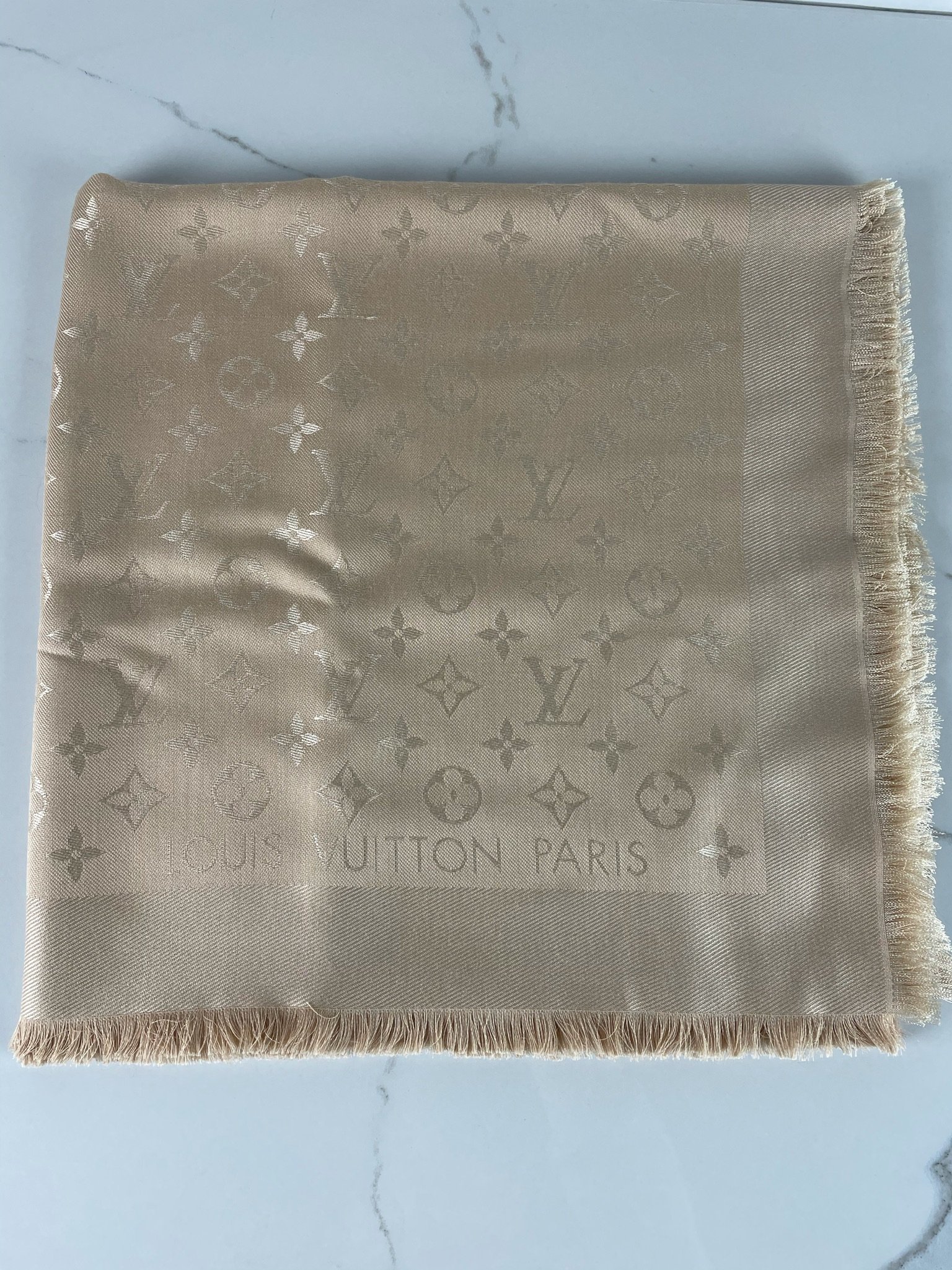 LOUIS VUITTON Châle Monogram – Image 5