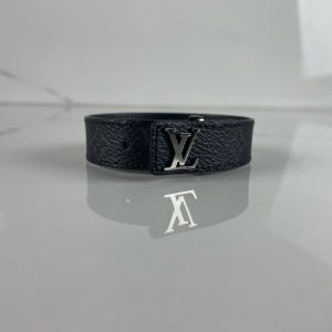 LOUIS VUITTON Bracelet LV Slim