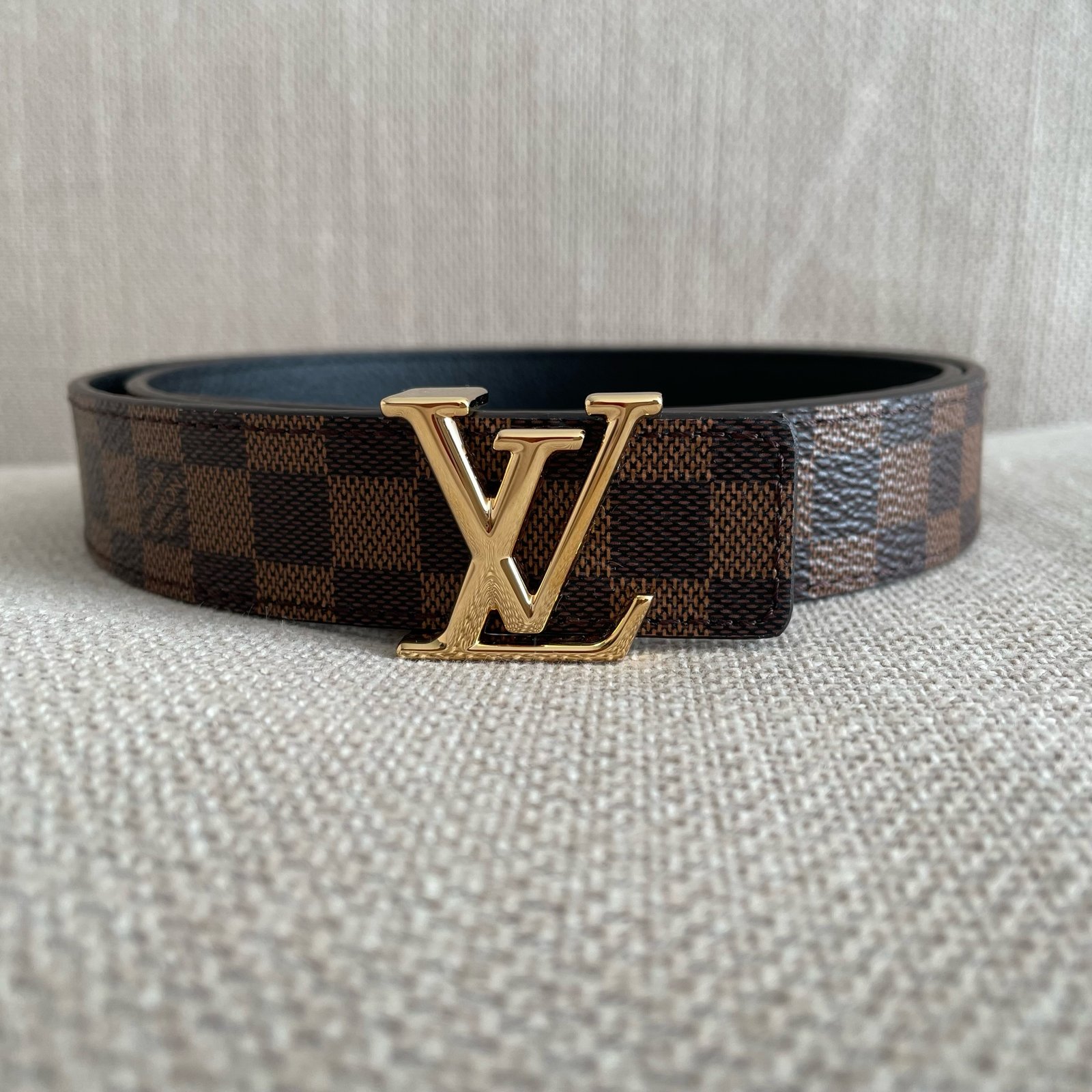 LOUIS VUITTON Ceinture LV Iconic 25 mm Réversible