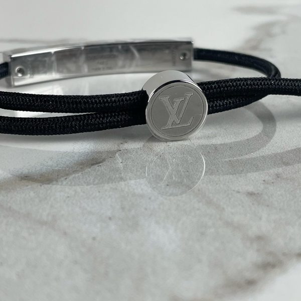 LOUIS VUITTON Bracelet LV Space – Image 5