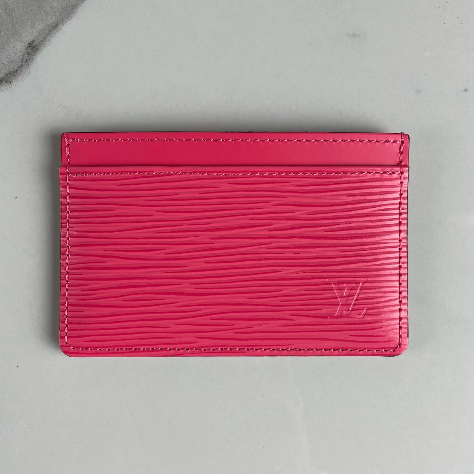 LOUIS VUITTON Card Holder – Image 3