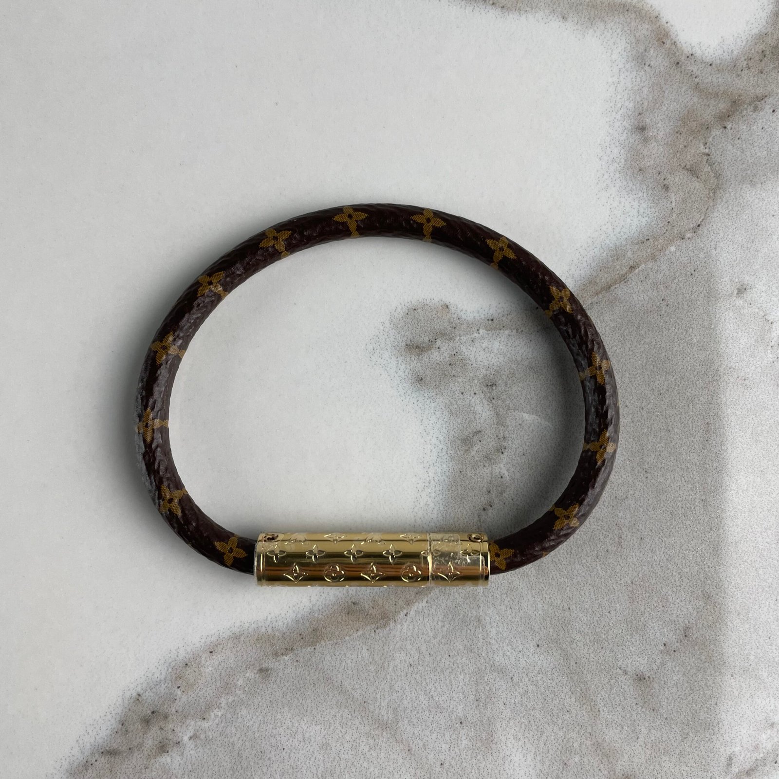 LOUIS VUITTON Bracelet LV Confidential – Image 3