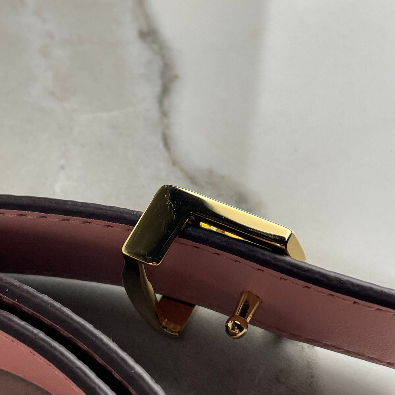 LOUIS VUITTON Ceinture LV Iconic 20 mm Réversible – Image 8