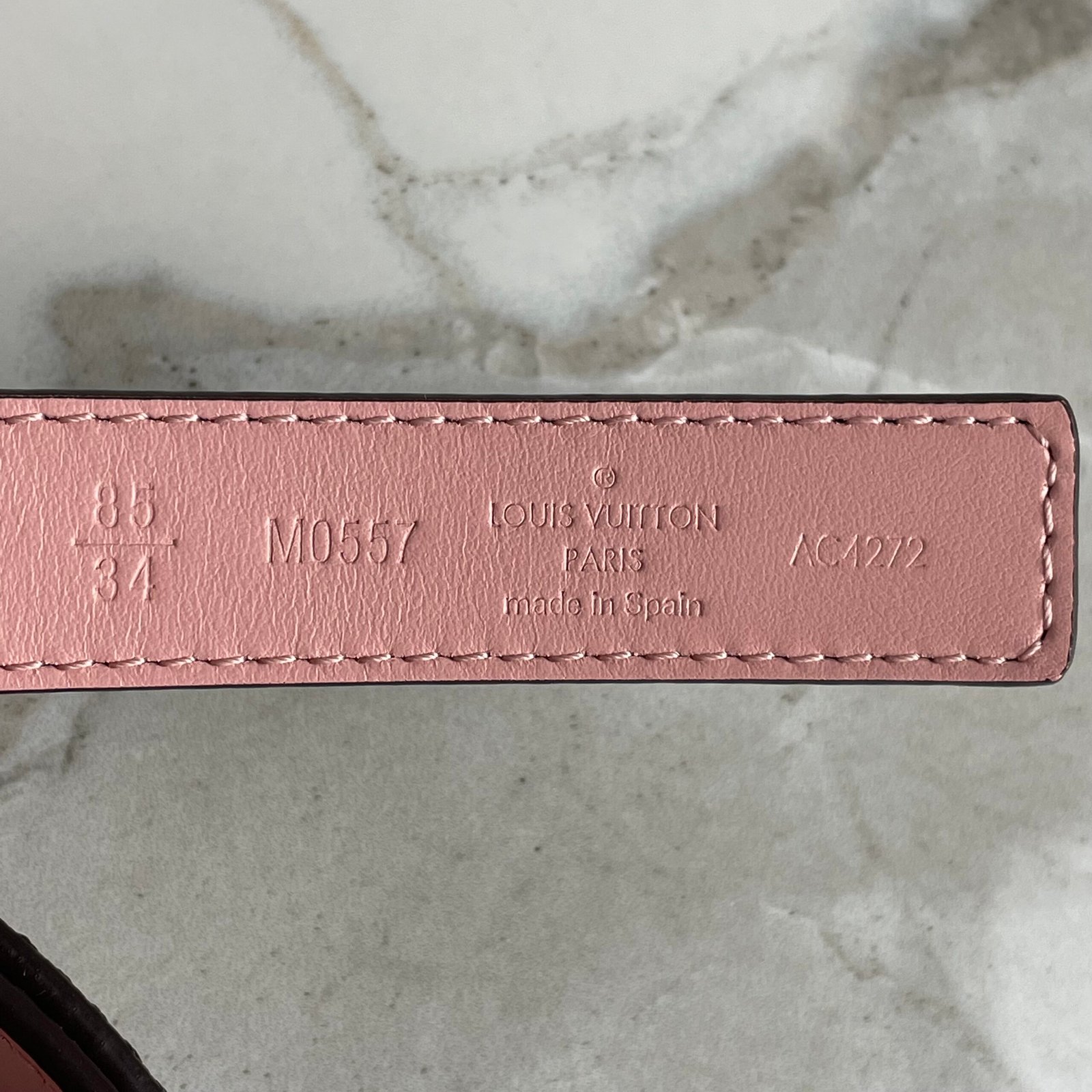 LOUIS VUITTON Ceinture LV Iconic 20 mm Réversible – Image 12