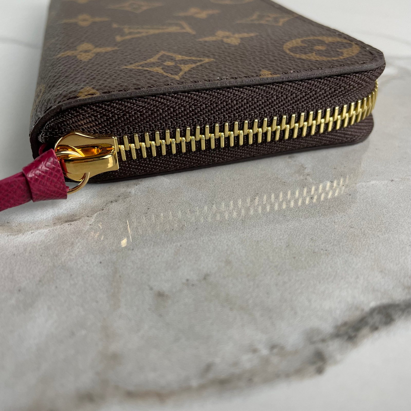 LOUIS VUITTON Clémence Wallet – Image 4
