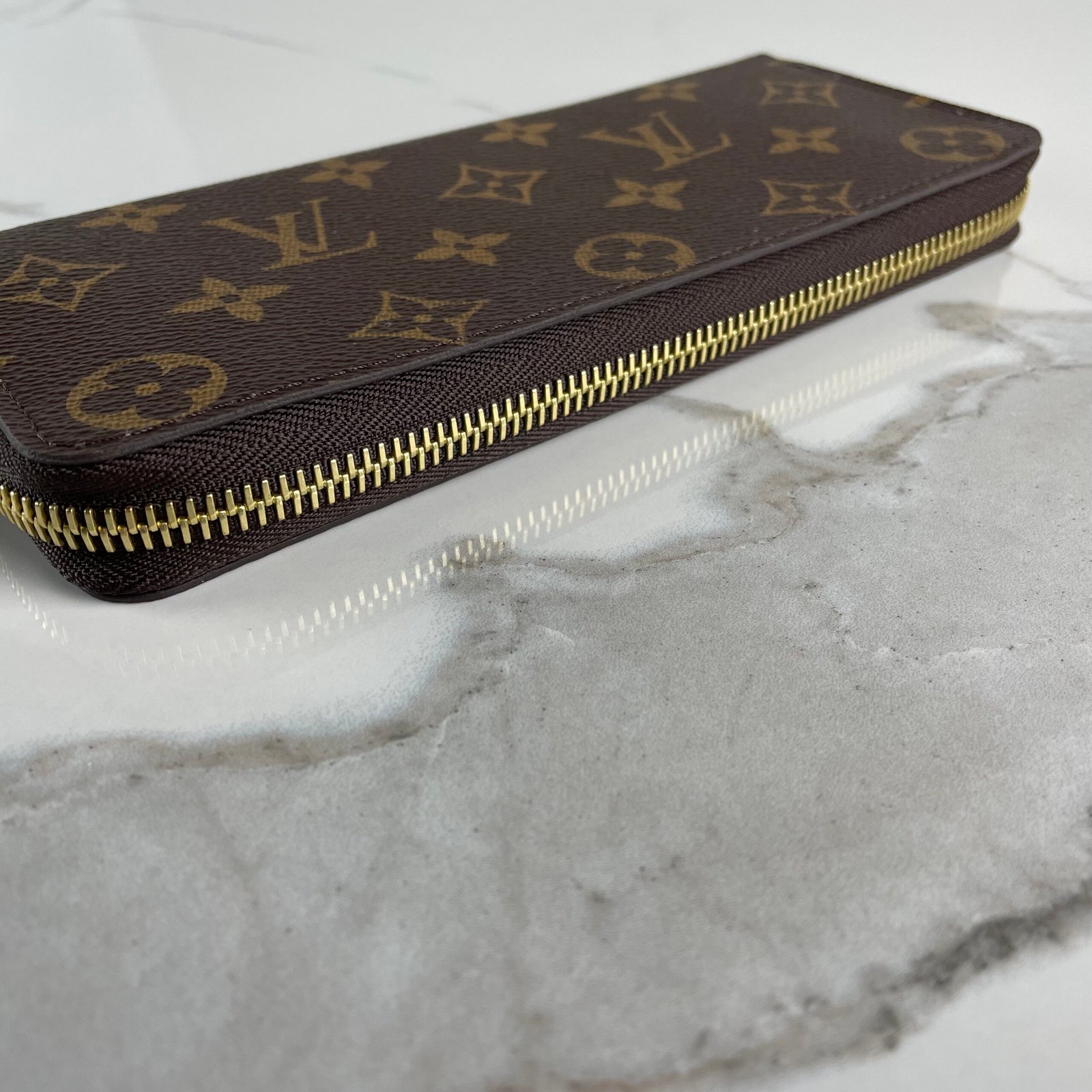 LOUIS VUITTON Clémence Wallet – Image 5