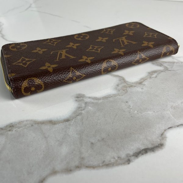 LOUIS VUITTON Clémence Wallet – Image 7