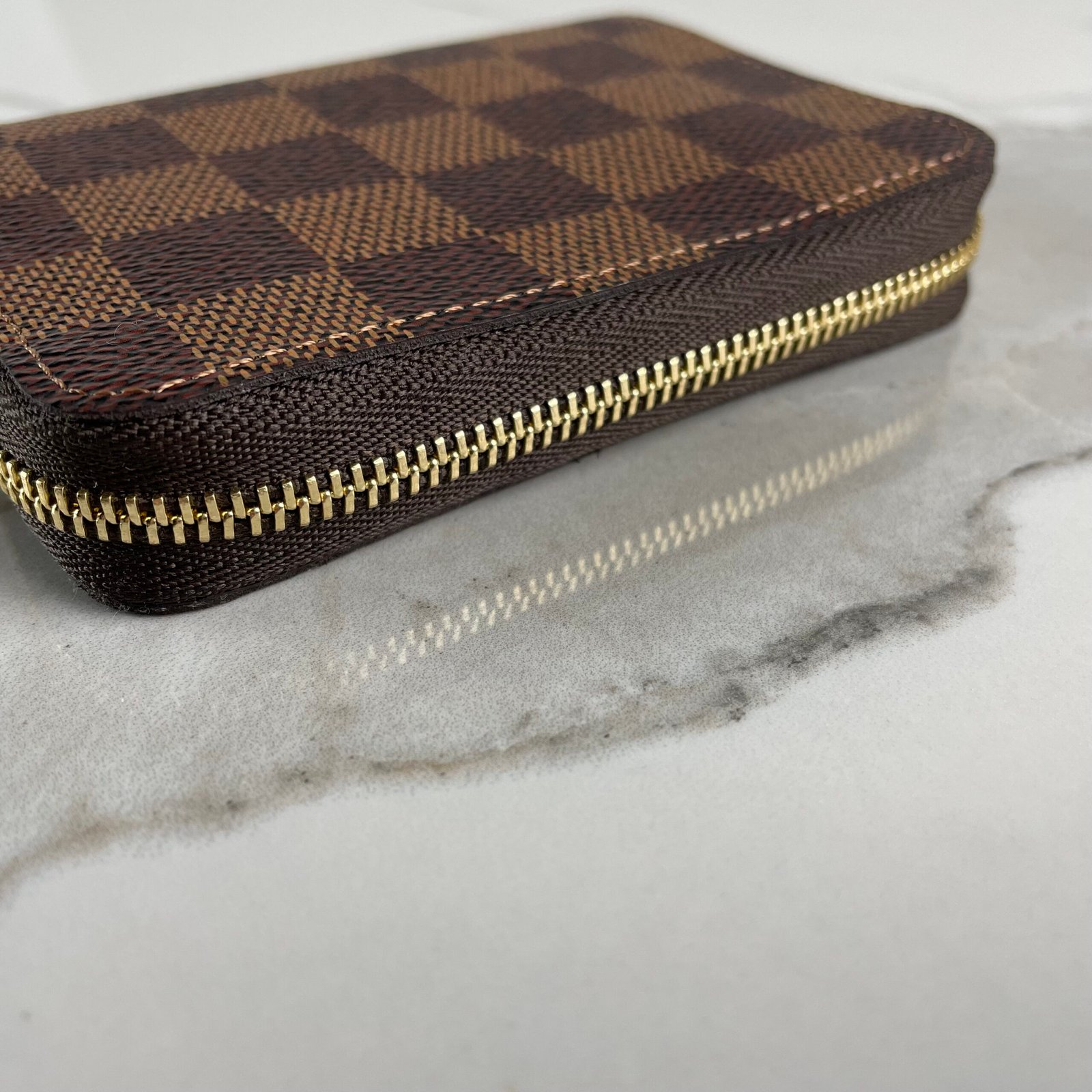 LOUIS VUITTON Zippy Coin Purse – Image 5