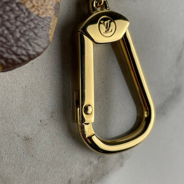 LOUIS VUITTON Pochette Clés – Image 4