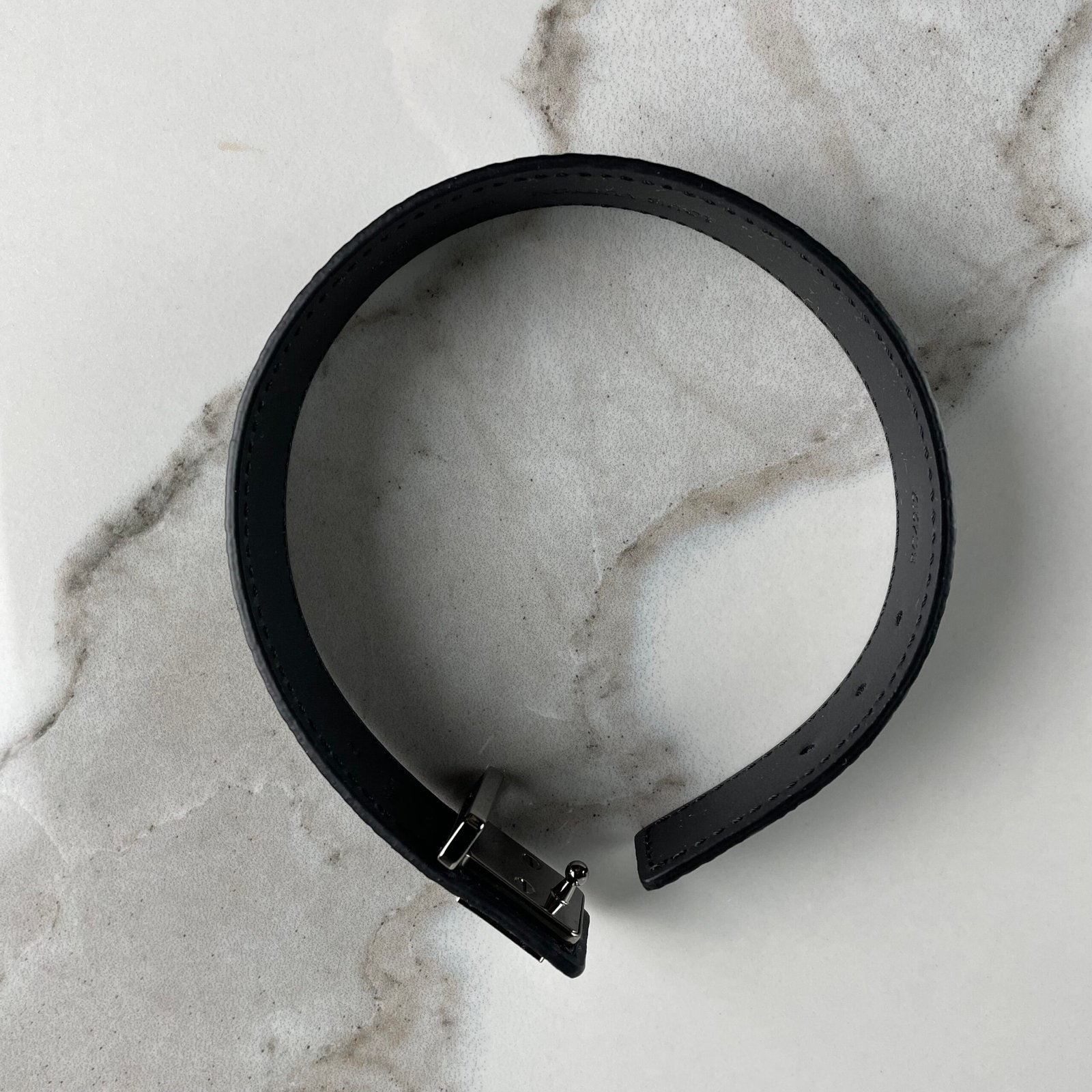 LOUIS VUITTON Bracelet LV Slim – Image 4
