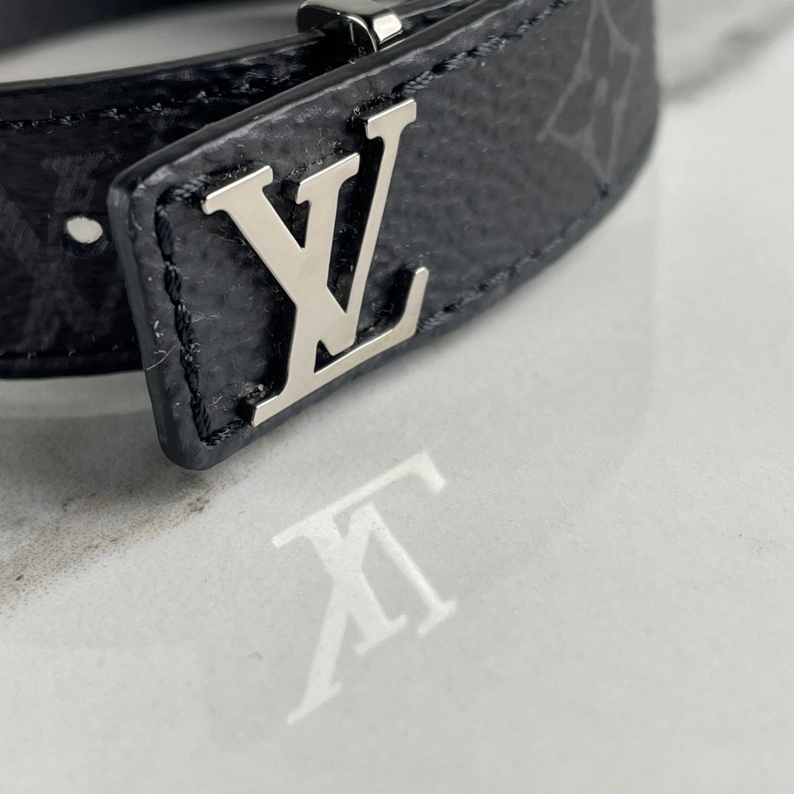 LOUIS VUITTON Bracelet LV Slim – Image 5
