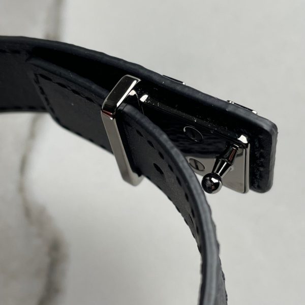 LOUIS VUITTON Bracelet LV Slim – Image 8