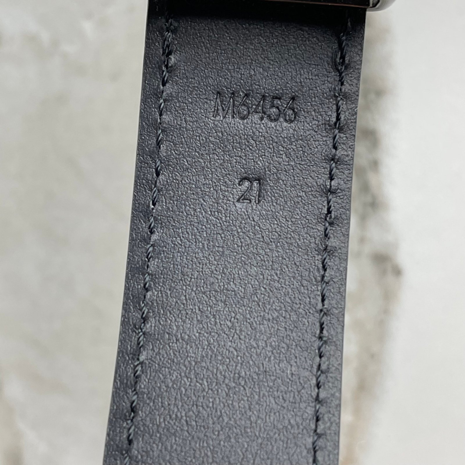 LOUIS VUITTON Bracelet LV Slim – Image 10