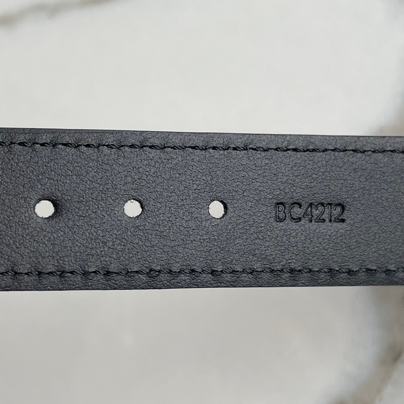 LOUIS VUITTON Bracelet LV Slim – Image 12