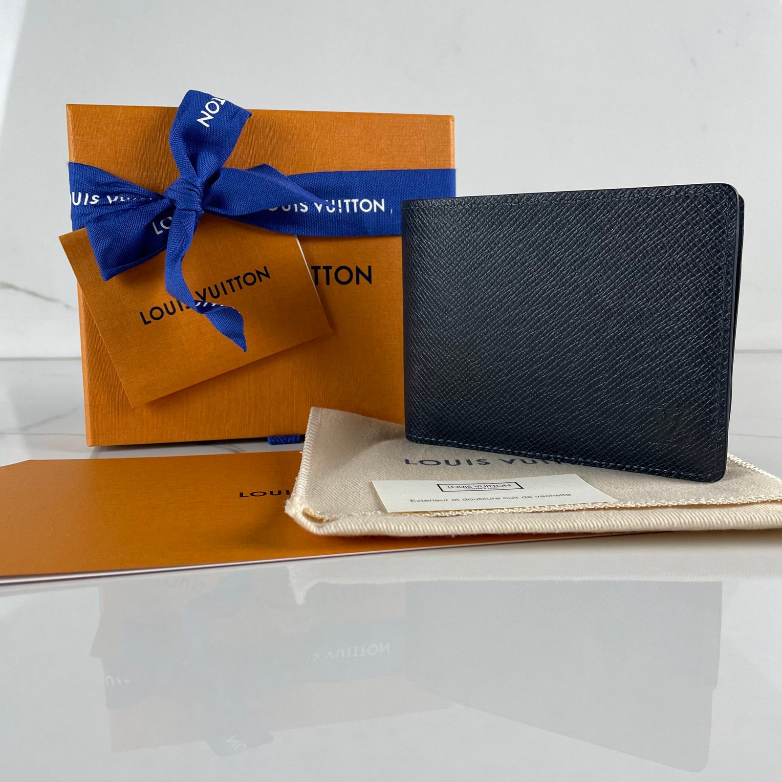 LOUIS VUITTON Portefeuille Multiple – Image 3