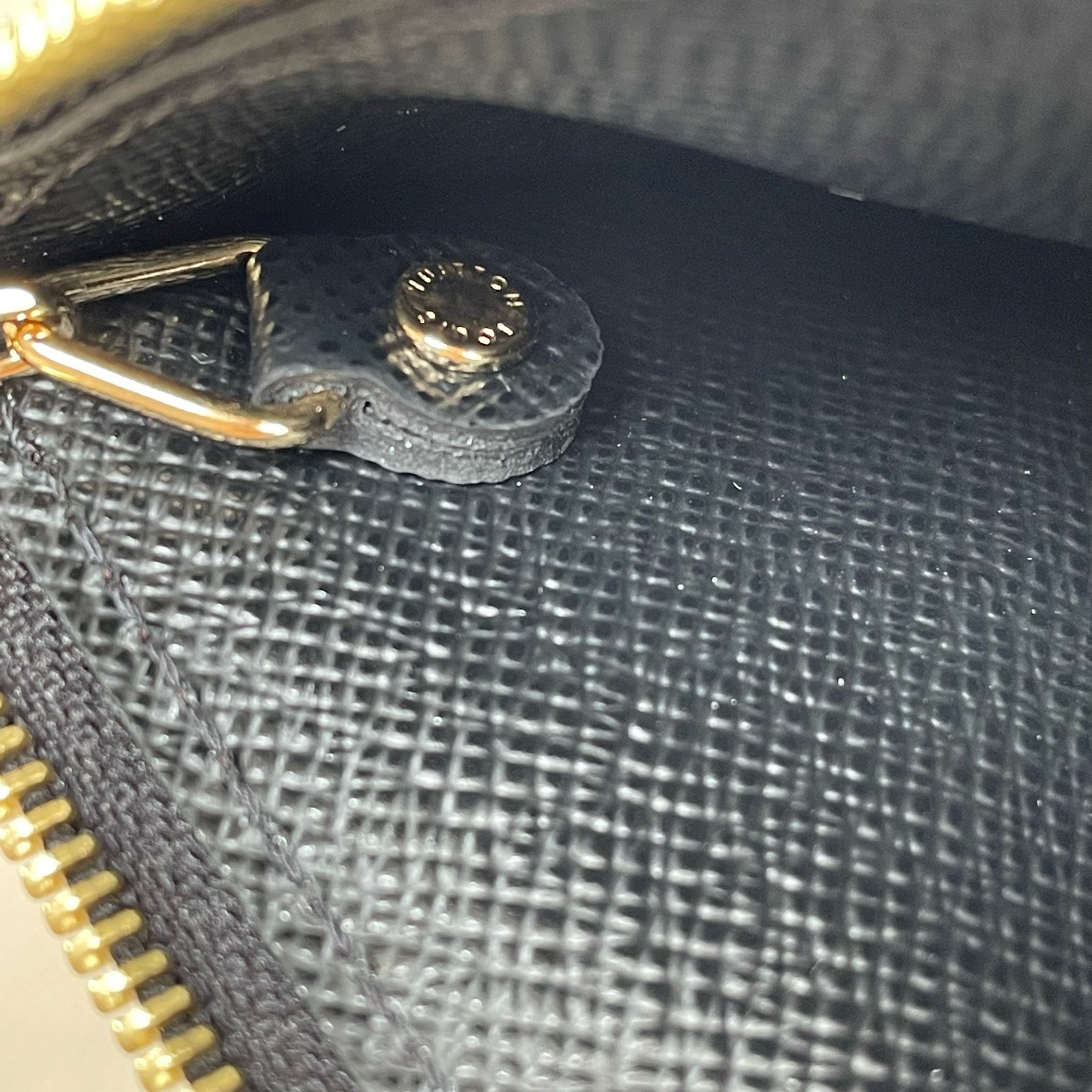 LOUIS VUITTON Porte-Cartes Recto Verso – Image 16