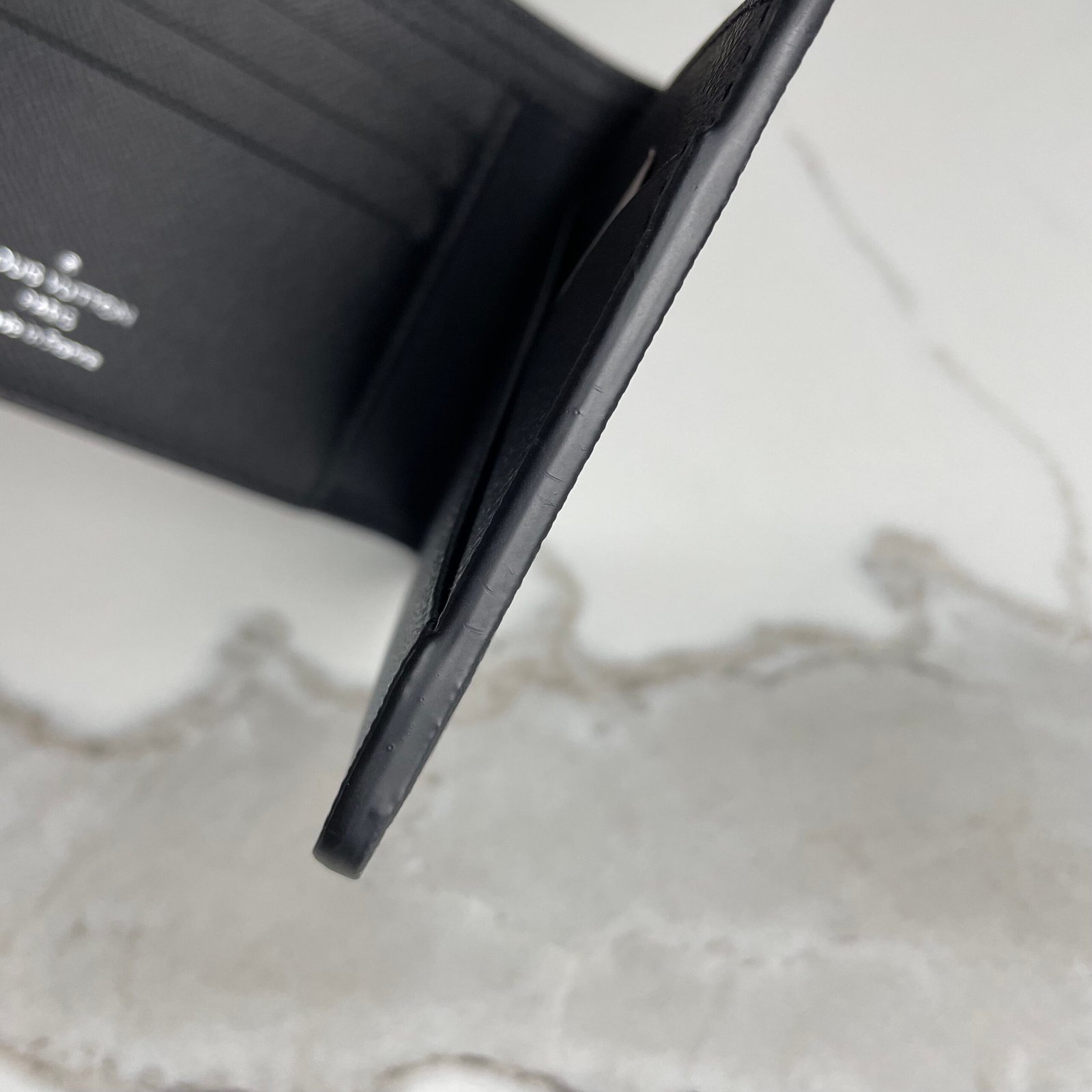 LOUIS VUITTON Portefeuille Multiple – Image 11