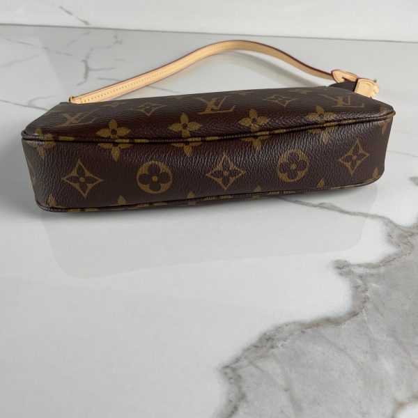 LOUIS VUITTON Pochette Accessoires NM – Image 6