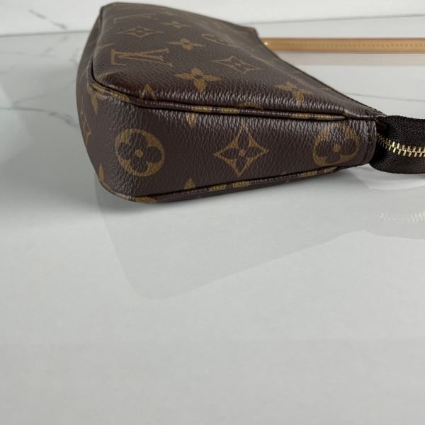 LOUIS VUITTON Pochette Accessoires NM – Image 3