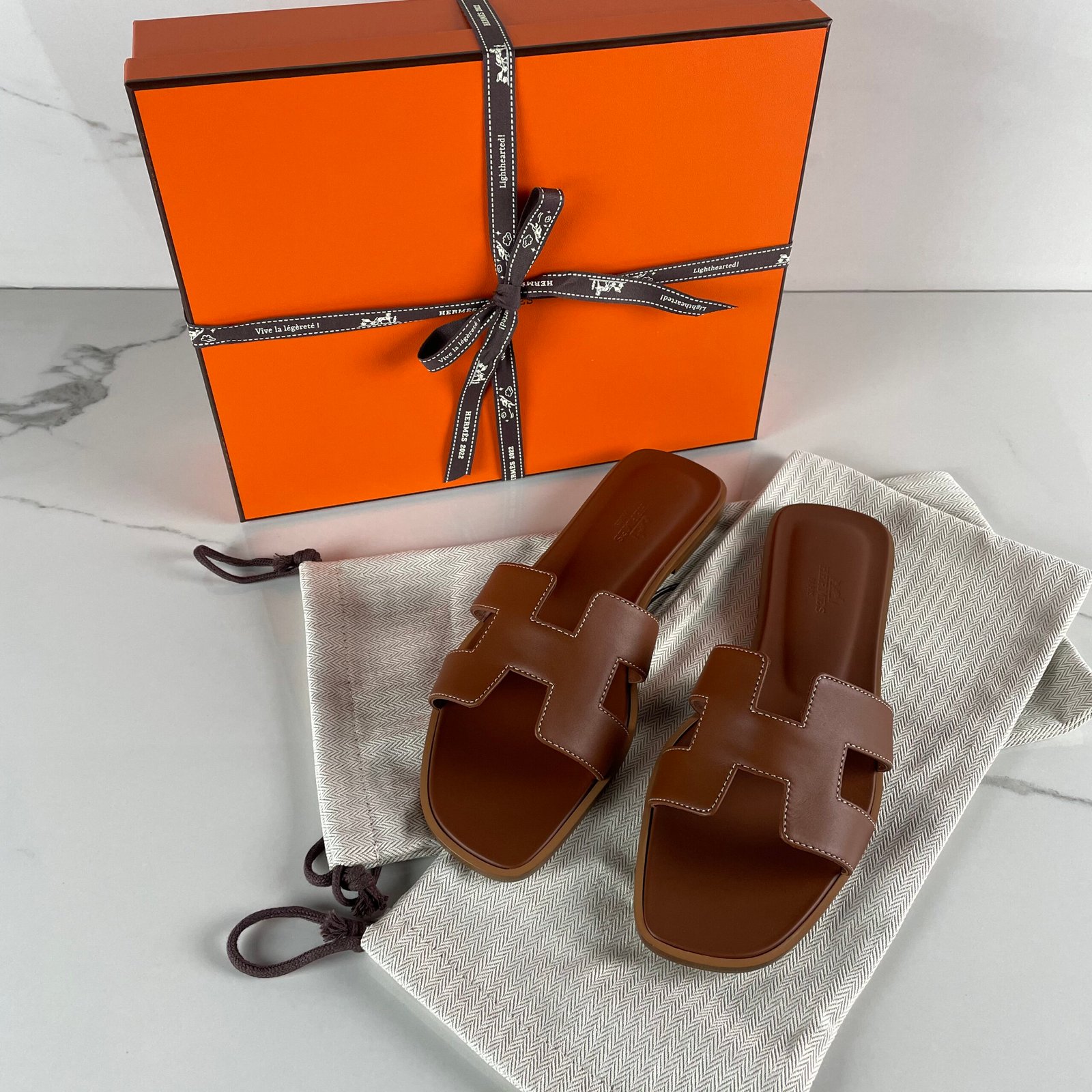HERMÈS Oran Sandals – Image 4