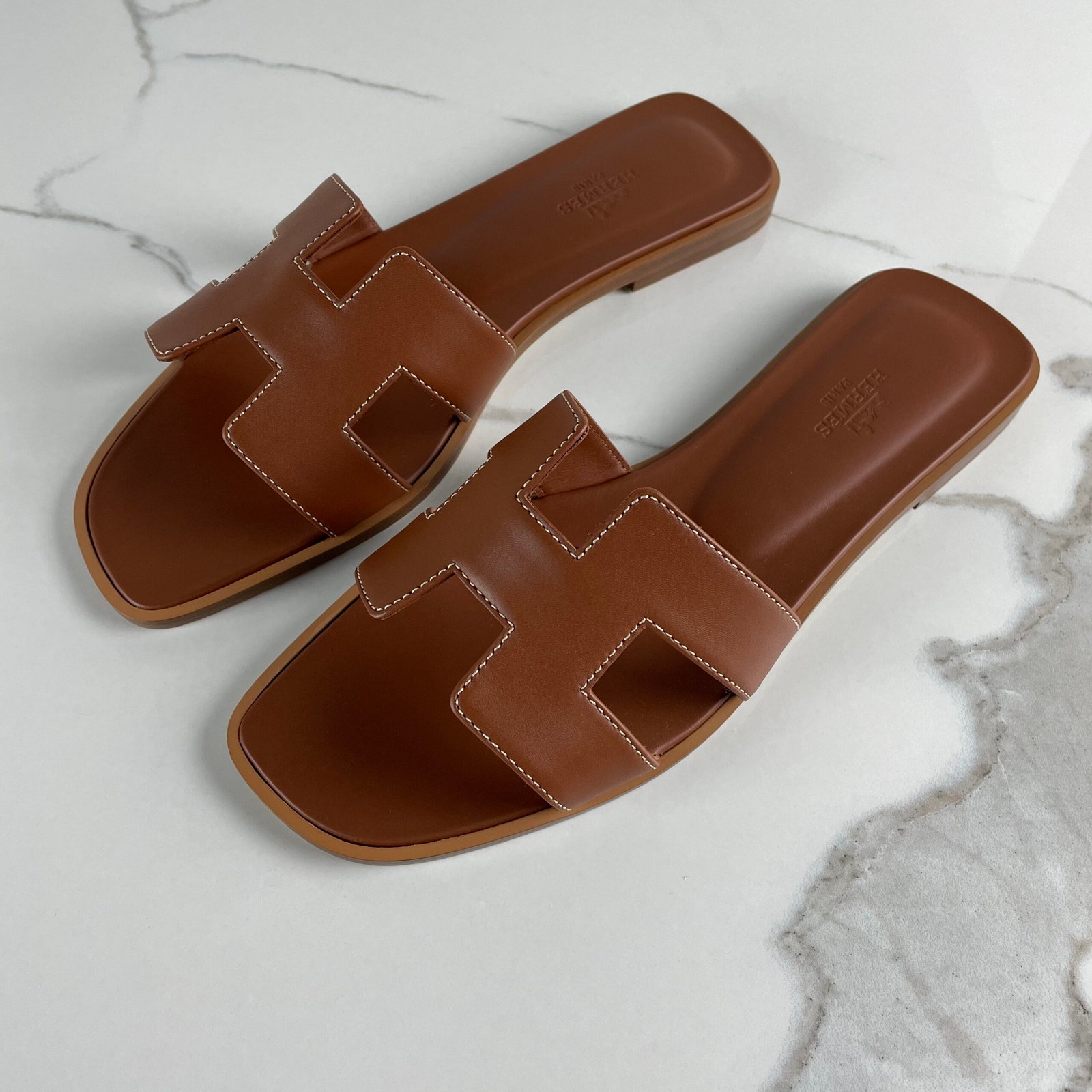 HERMÈS Oran Sandals