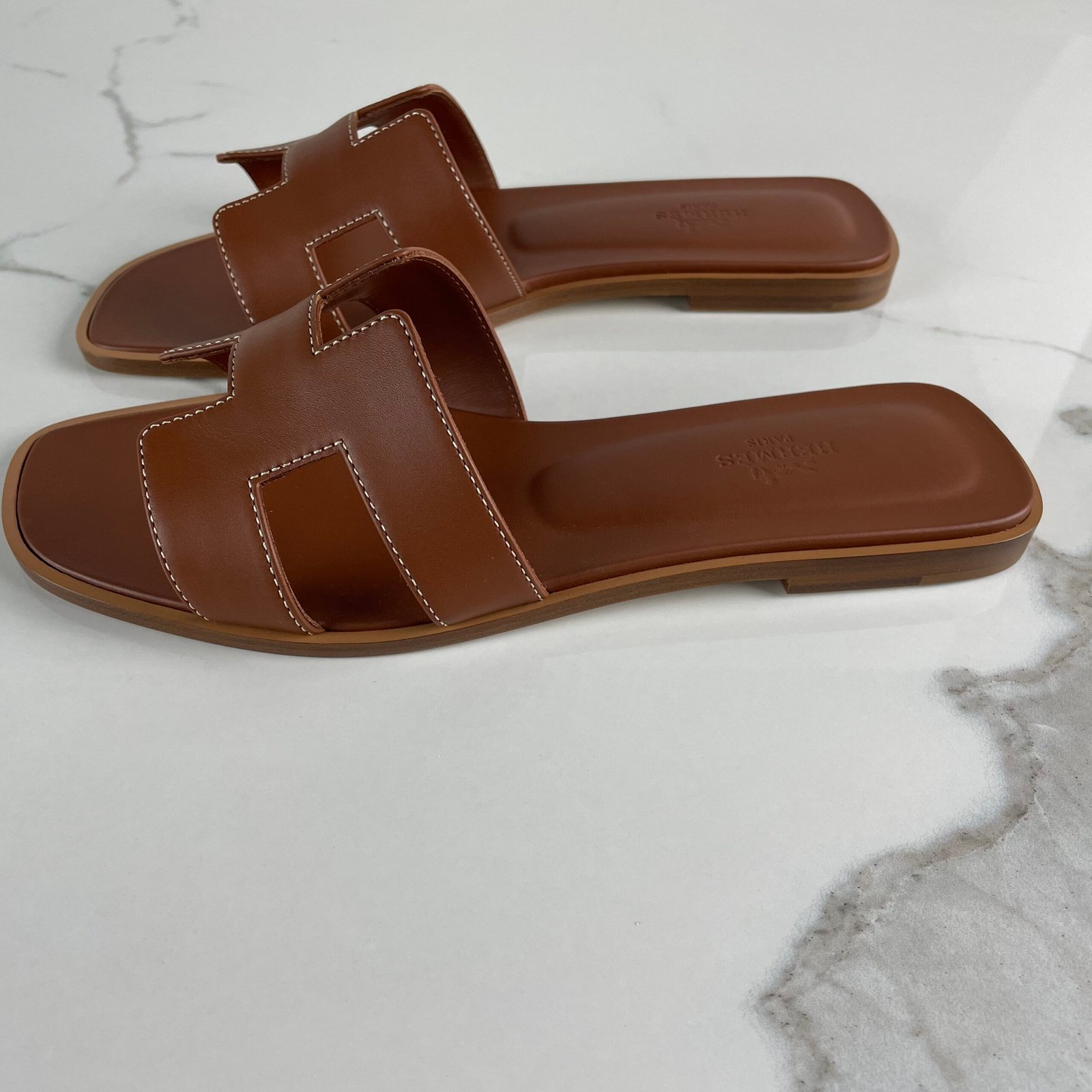 HERMÈS Oran Sandals – Image 6