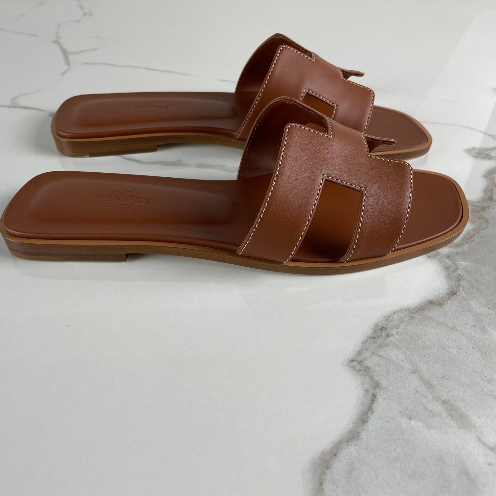 HERMÈS Oran Sandals – Image 8