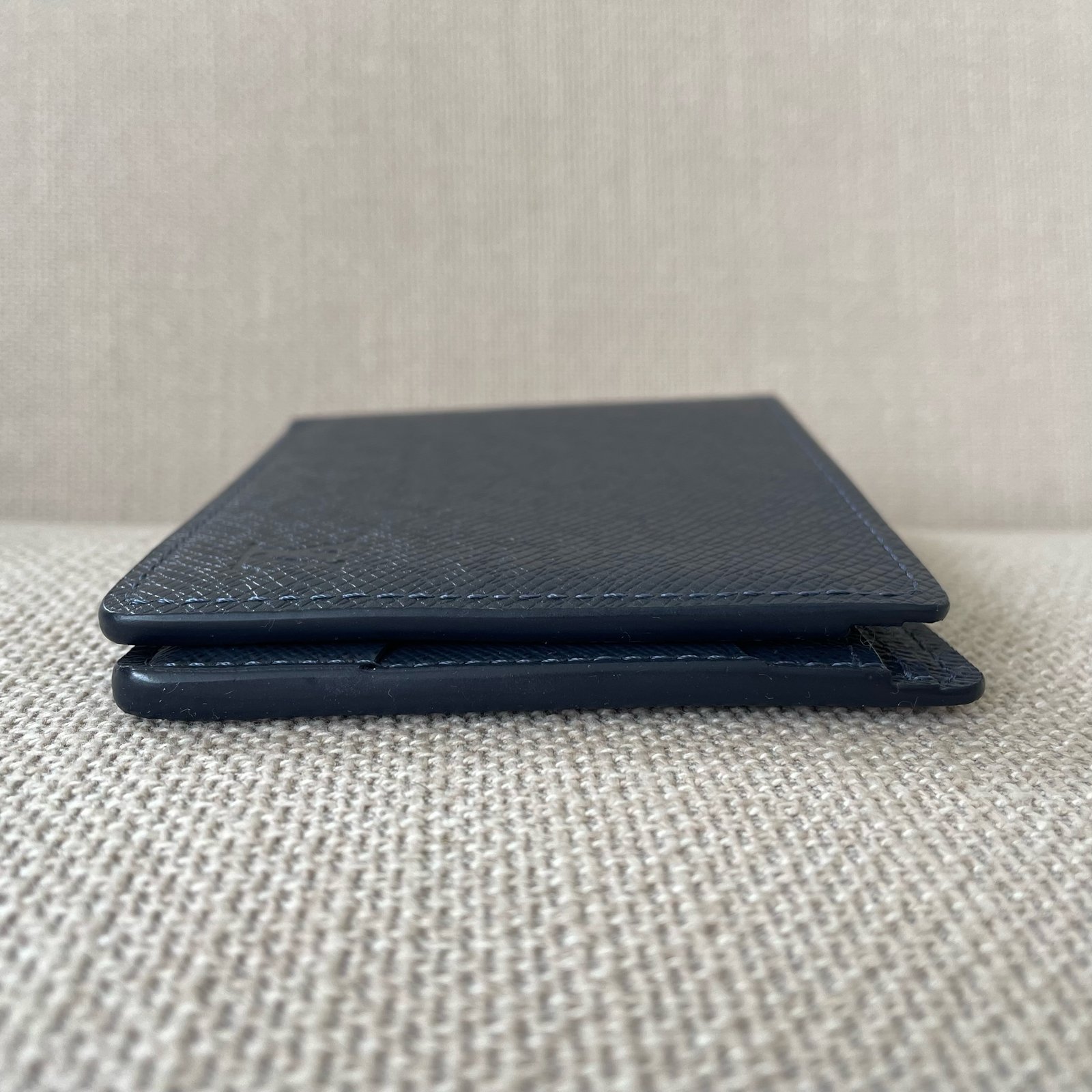 LOUIS VUITTON Portefeuille Multiple – Image 5