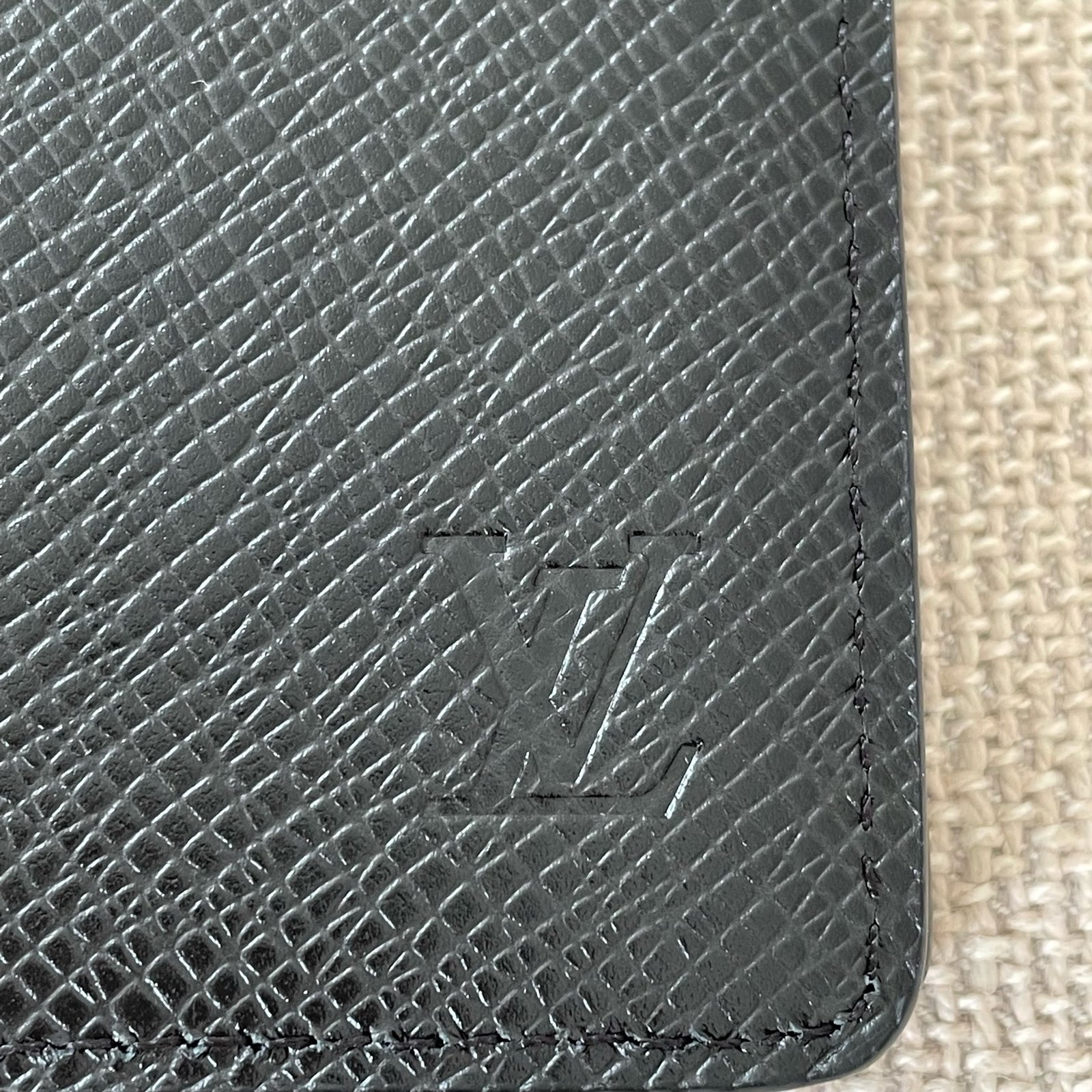 LOUIS VUITTON Portefeuille Multiple – Image 7