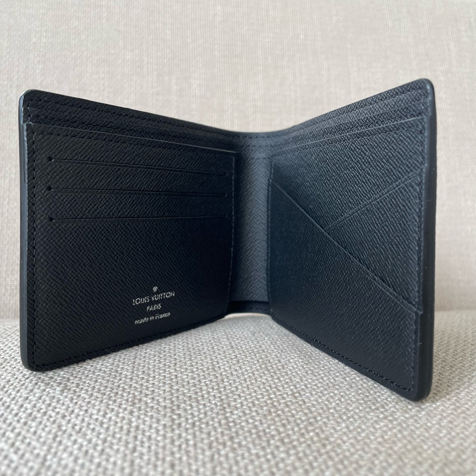 LOUIS VUITTON Portefeuille Multiple – Image 10