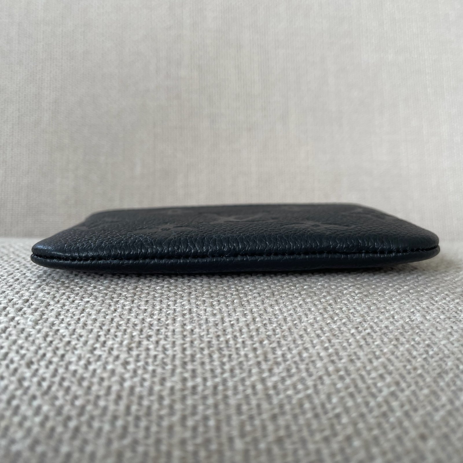 LOUIS VUITTON Key Pouch – Image 10