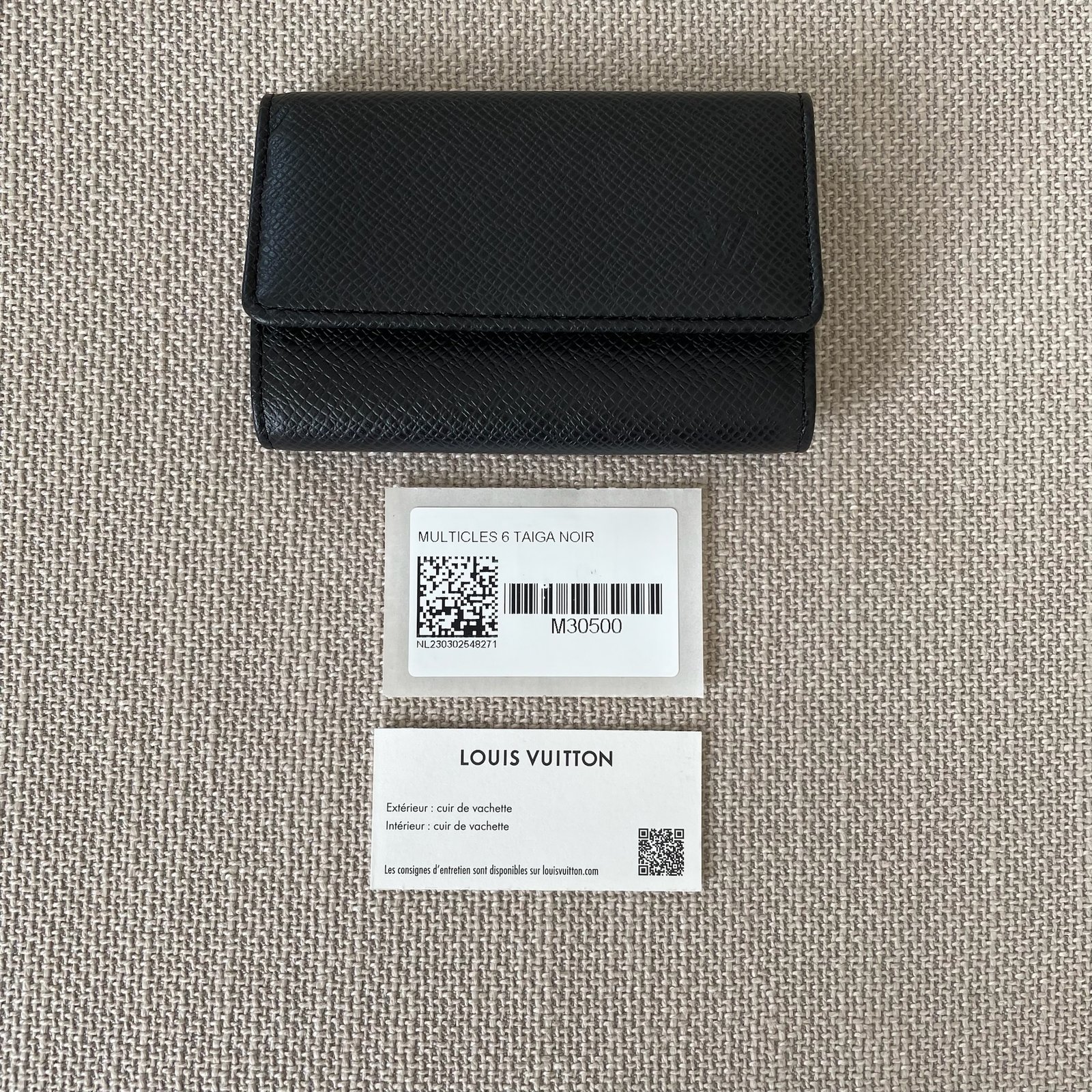 LOUIS VUITTON 6 Key Holder – Image 13