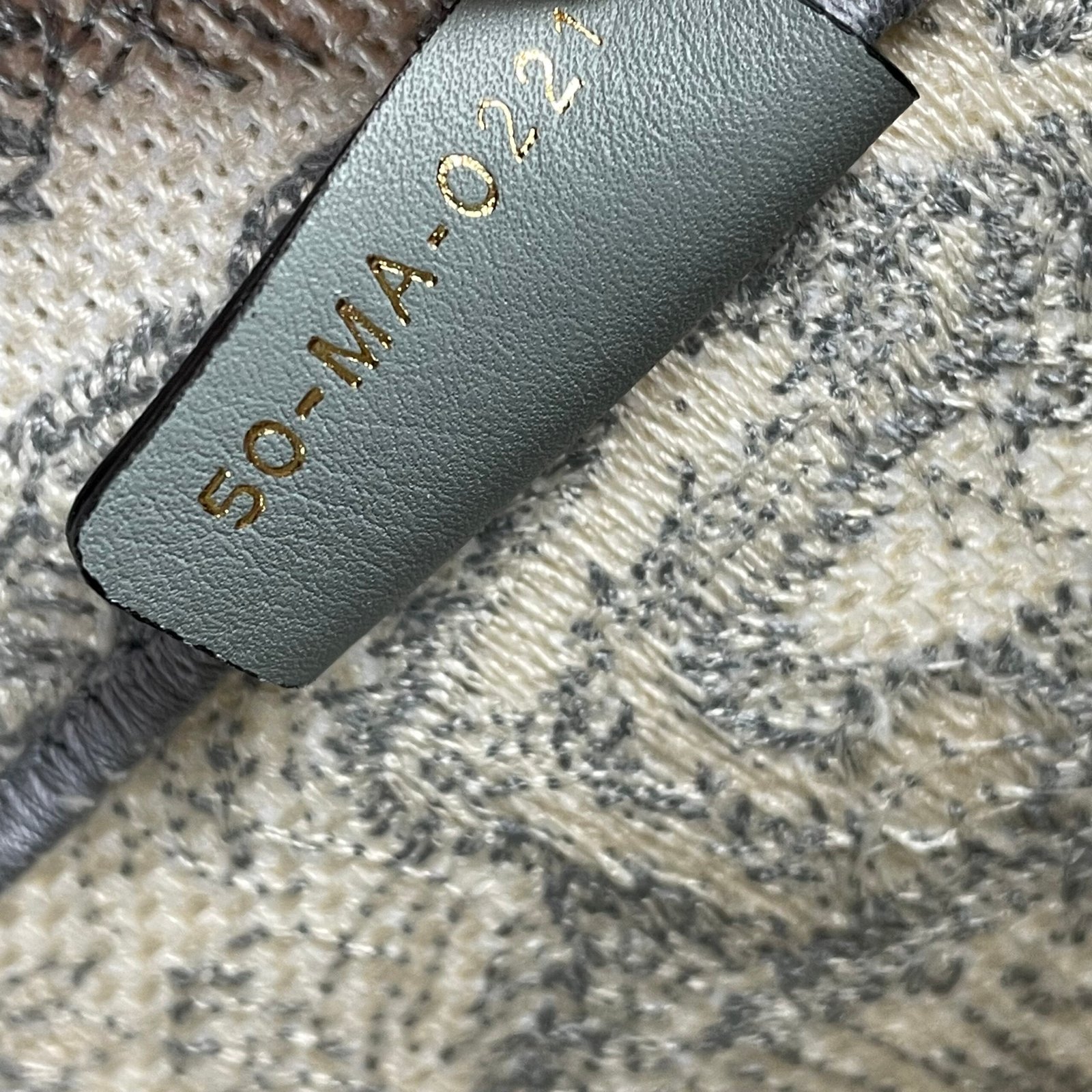 DIOR Book Tote Small – Image 15