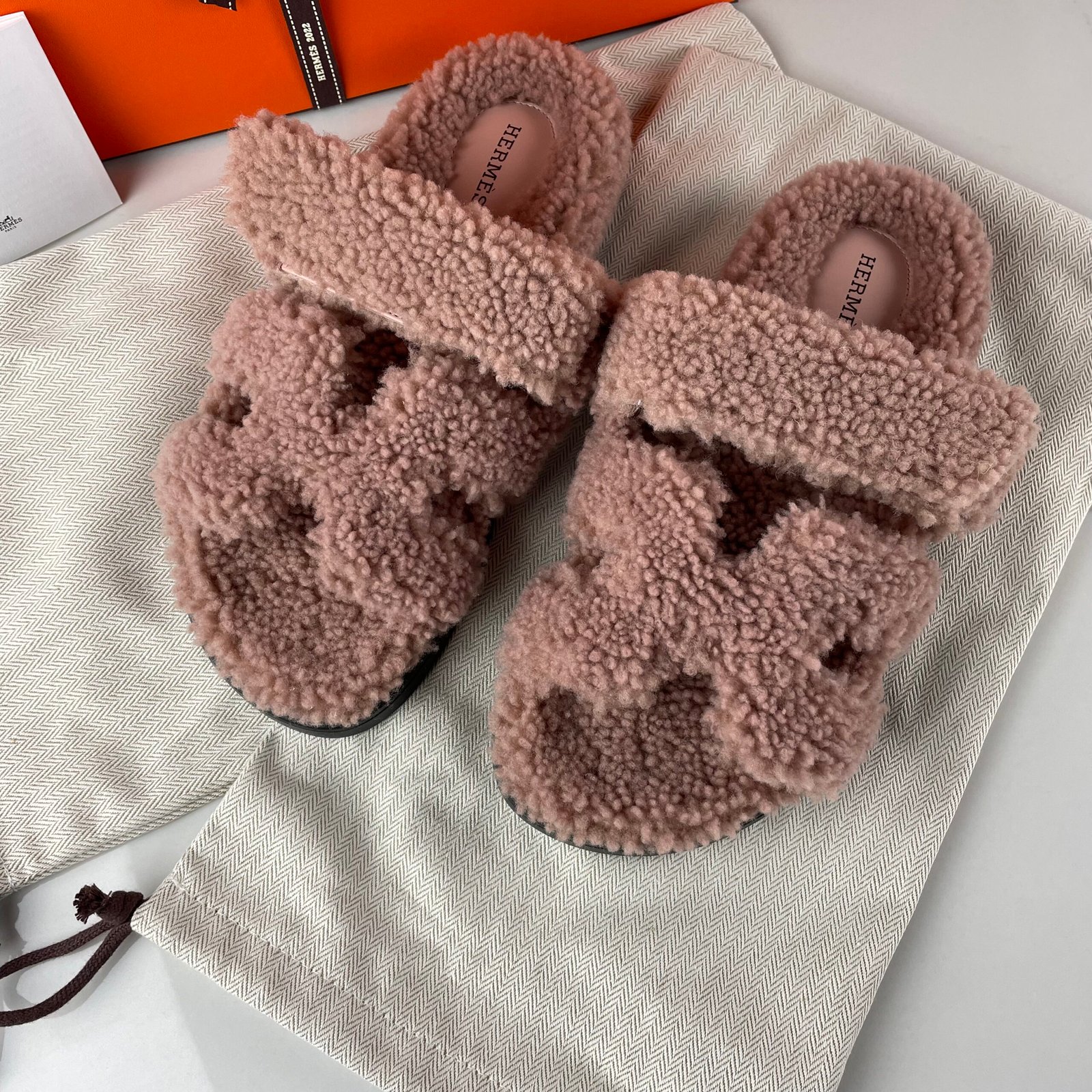 HERMÈS Chypre Sandals – Image 3