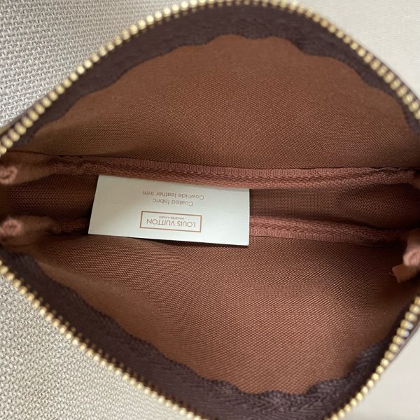 LOUIS VUITTON Pochette Accessoires Mini – Image 13