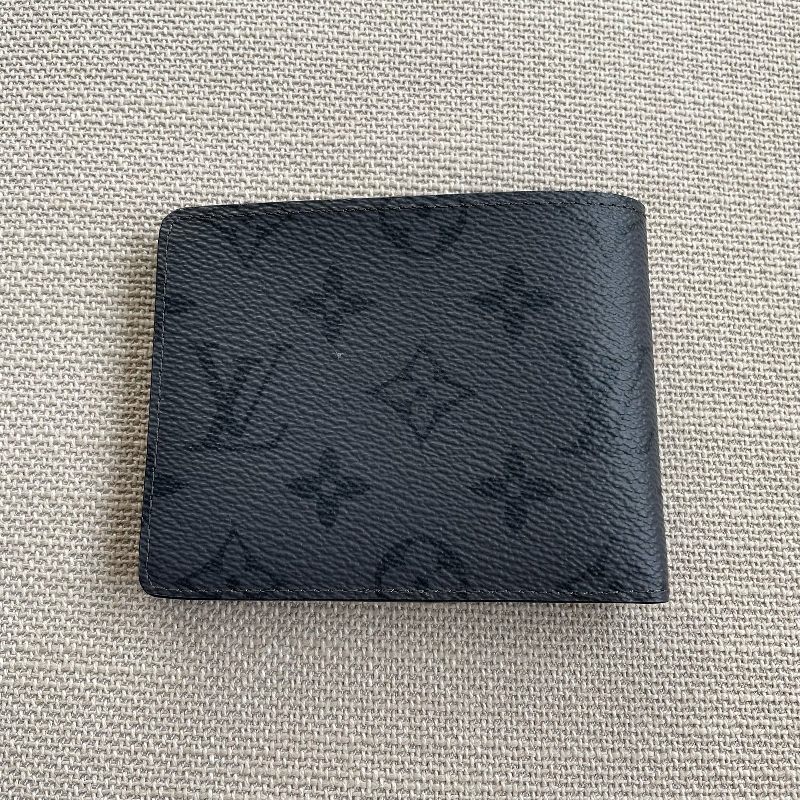 LOUIS VUITTON Slender Wallet – Image 2