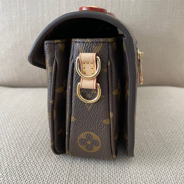 LOUIS VUITTON Pochette Métis East West – Image 4