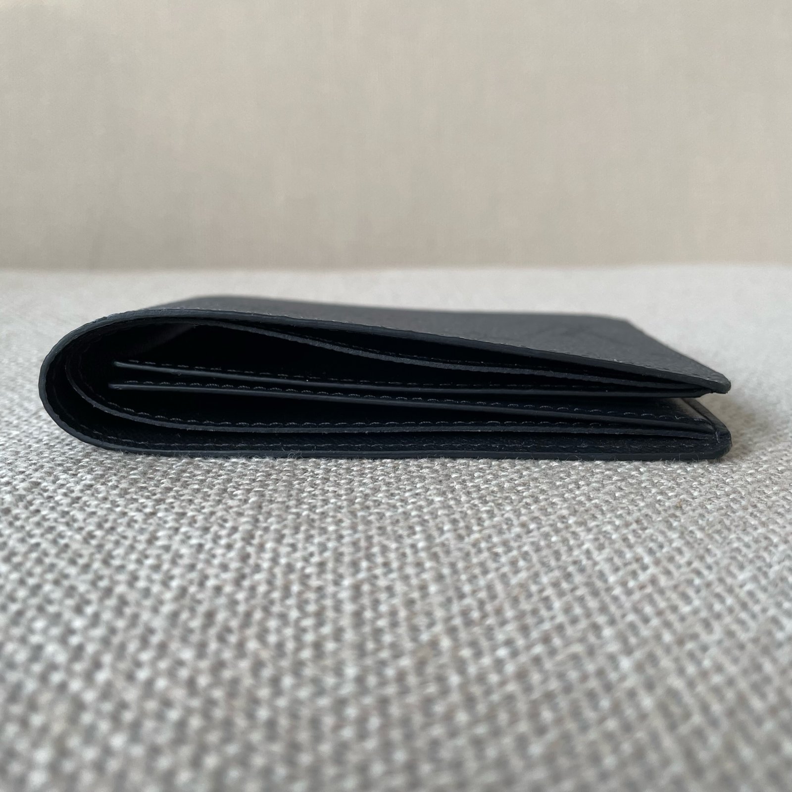 LOUIS VUITTON Slender Wallet – Image 3