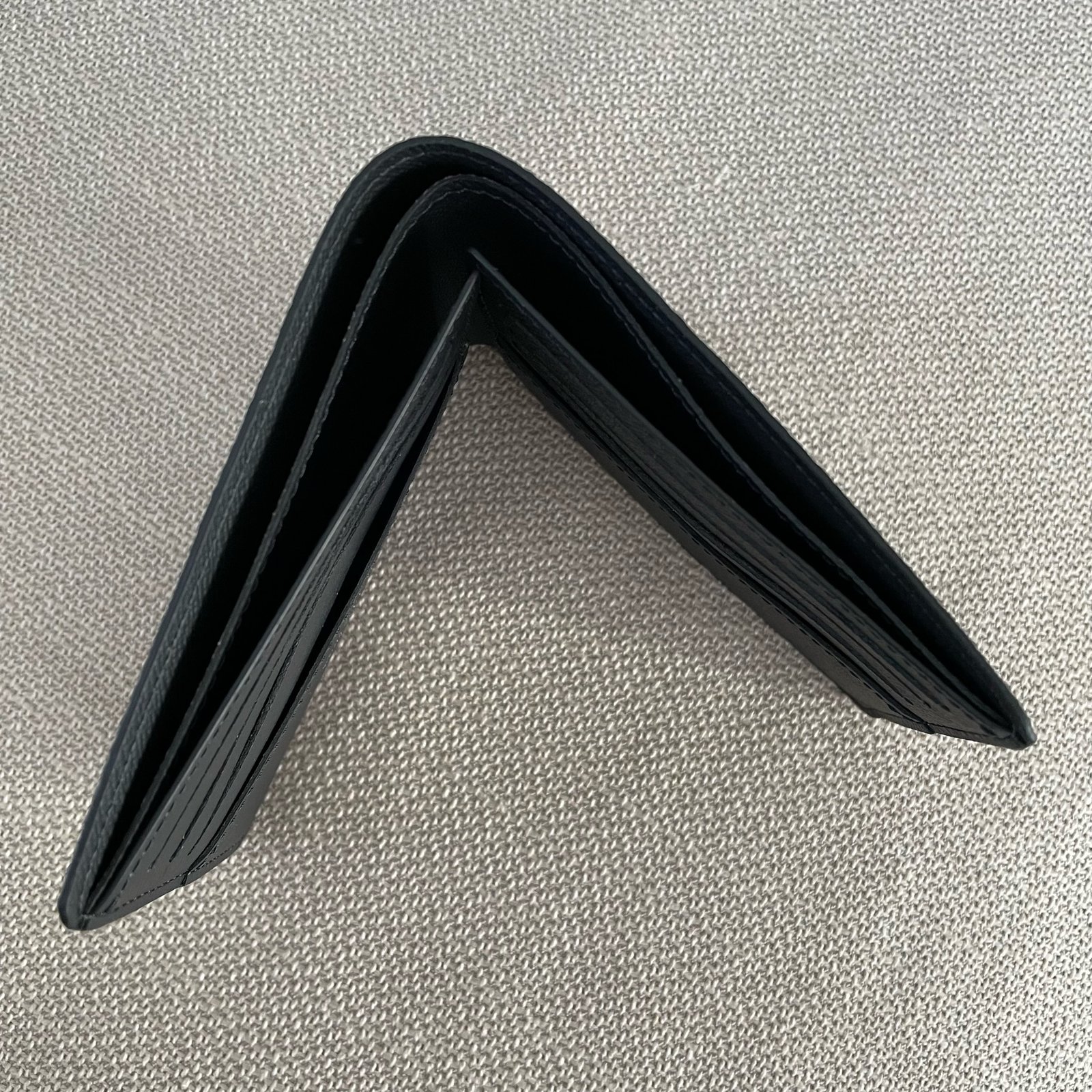 LOUIS VUITTON Slender Wallet – Image 11