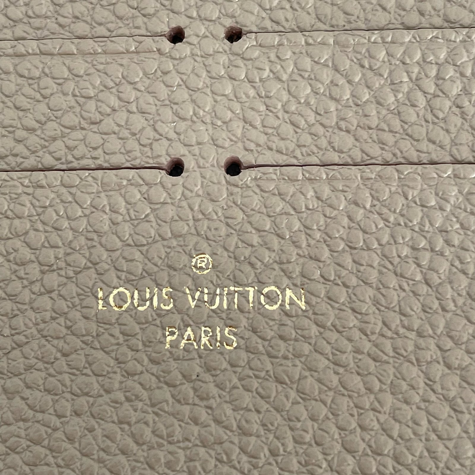 LOUIS VUITTON Flat Pocket and Zipped Pocket – Image 3