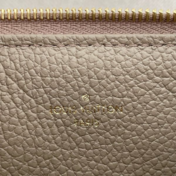 LOUIS VUITTON Flat Pocket and Zipped Pocket – Image 7