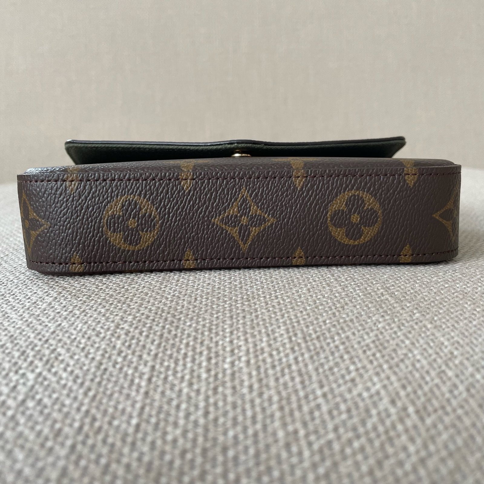 LOUIS VUITTON Pochette Félicie Strap & Go – Image 5