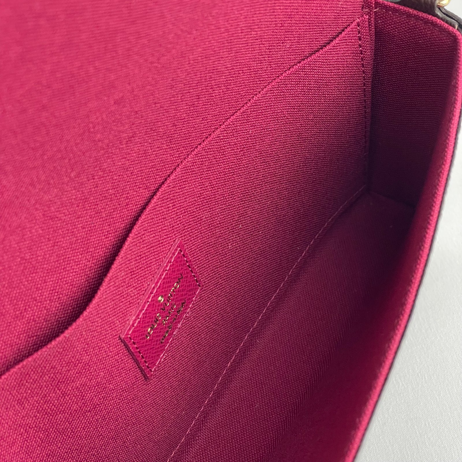 LOUIS VUITTON Pochette Félicie – Image 9